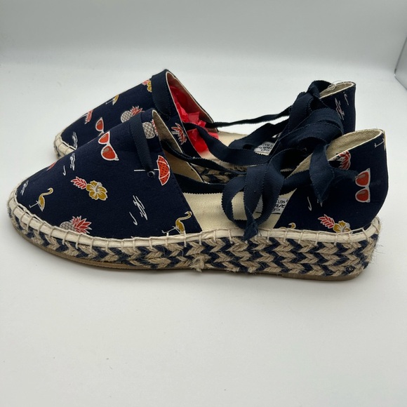 Laura Marana Not Rated Espadrilles, Blue Beach Scene, Straps Size 8.5* - Picture 5 of 8
